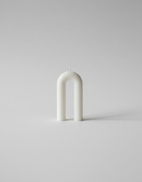 White Sculptural Arch Candle